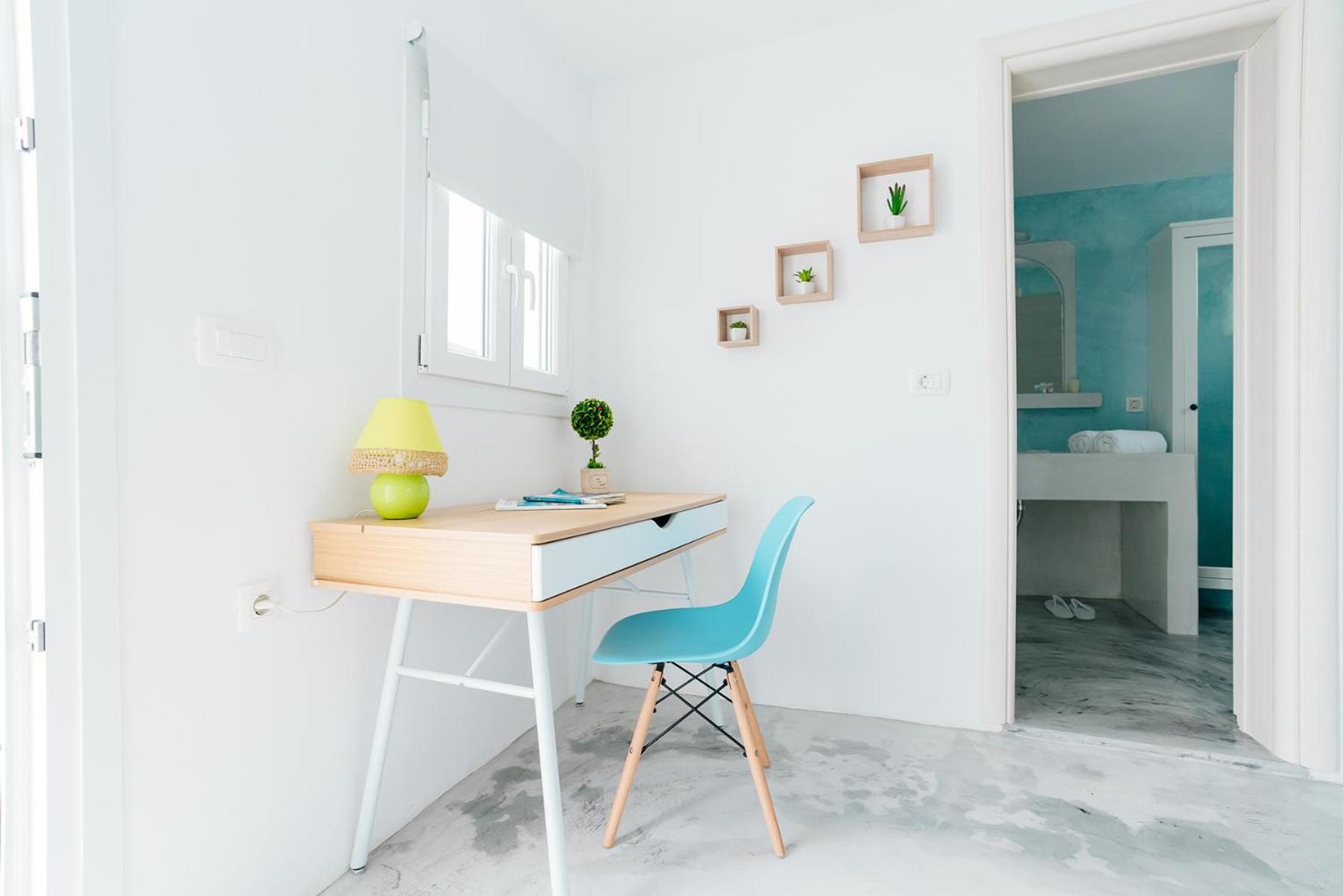Charming In Brilliant Santorini With Pool Holiday home *